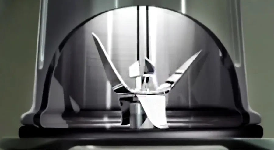 Ninja BL450 Personal Blender,Pro-Extractor Blades,2 On the Go Cups,500ml & 600ml,BPA Free,Recipe Book & powerful 900W