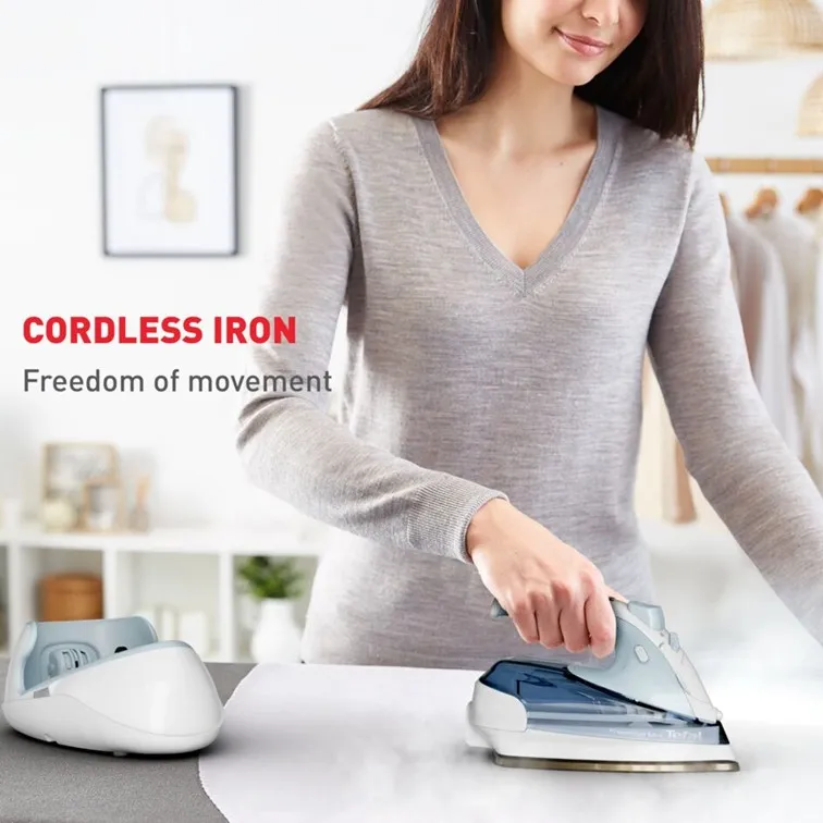 Tefal FV6230 Freemove Mini Cordless Steam Iron – Powerful 1650W, Lightweight, Portable, Smart Auto-Off, Anti-Drip, Anti-Scale
