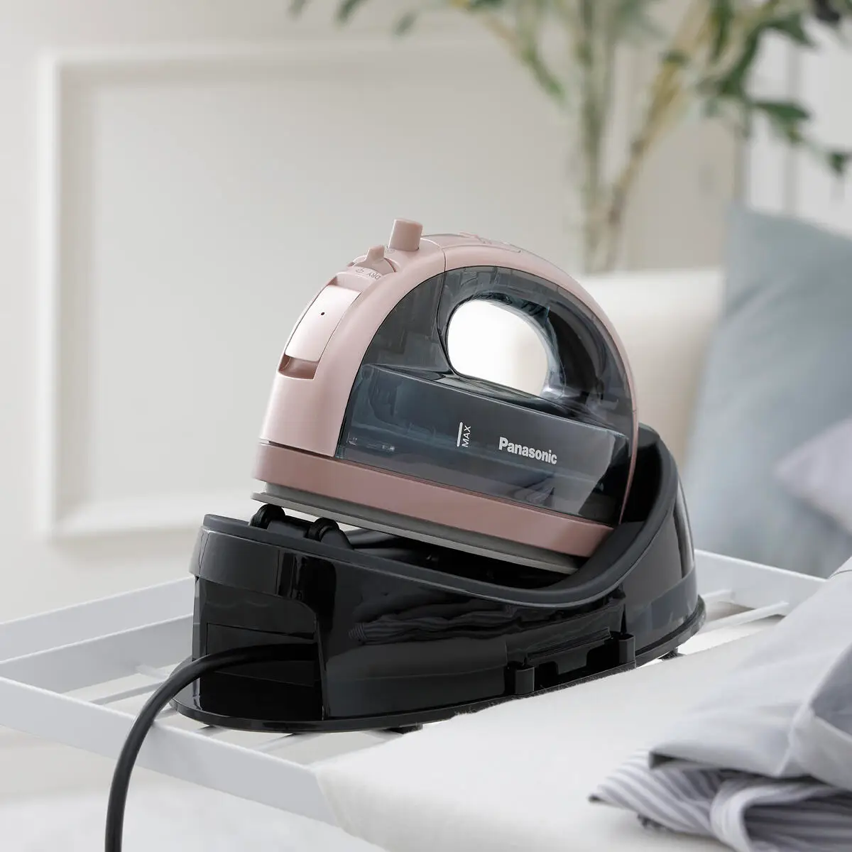 Panasonic NI-WL35PNSH Cordless Steam Iron 1800W (Pink Gold)