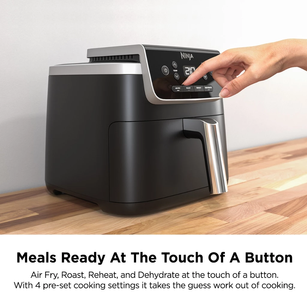 Ninja AF141 Air Fryer Pro 4.7L, AIRCRISP Technology, 4 programmable settings, Air Fry, Roast, Re-heat, Dehydrate