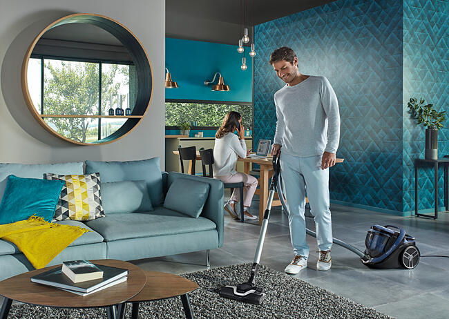 Tefal TW7689 SF Cyclonic Bagless Vacuum Cleaner