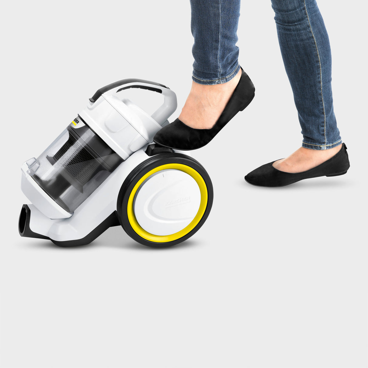 Karcher VC 3 Plus Multi-Cyclone Vacuum cleaner 1100W