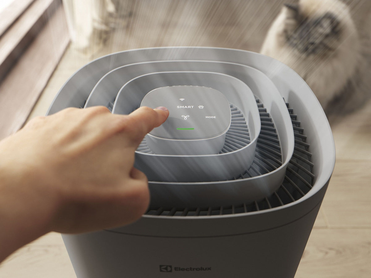 Electrolux EP53-45UGB PetCare Air Purifier 5-Step HEPA Filtration 56m2