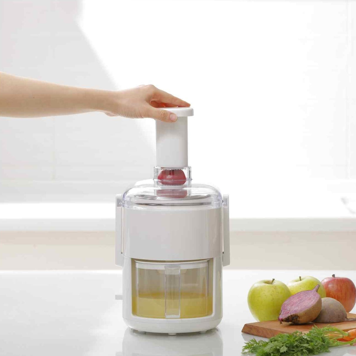 Panasonic MJ-CS100WSP Centrifugal Juicer 500ml