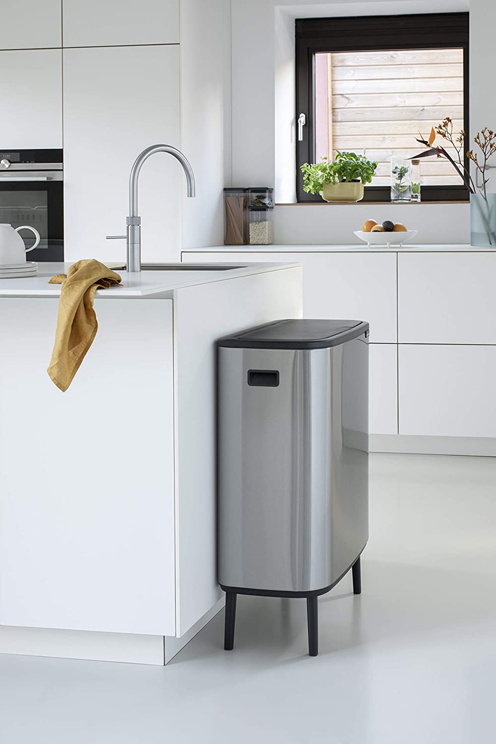 Brabantia BBT 130649 Bo Touch Bin Hi with 2 Inner Bucket, 2 x 30 Litres - Matt Steel Fingerprint Proof (FFP)