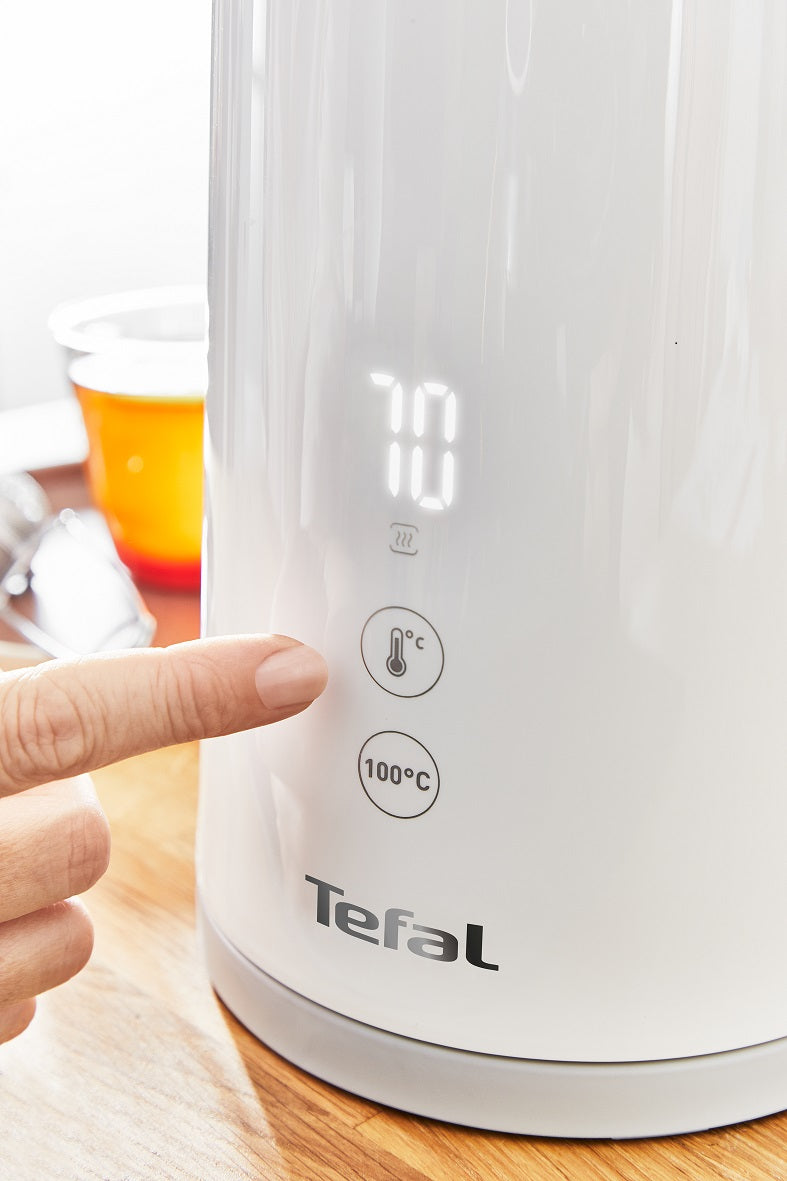 Tefal Glass Vision KO152E Waterkoker, 0,8 l, rood, met 360 graden zicht en verborgen weerstand voor sneller verwarmen, met anti-vervuilingsfilter en aan-uitschakelaar Tefal Glass Vision KO152E Waterkoker, 0,8 l, rood, met 360 graden zicht en verborgen weerstand voor sneller verwarmen, met anti-vervuilingsfilter en aan-uitschakelaar