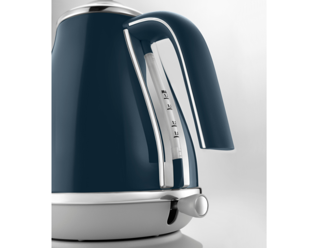 Delonghi KBOC2001 Icona Capitals Kettle 1.7L