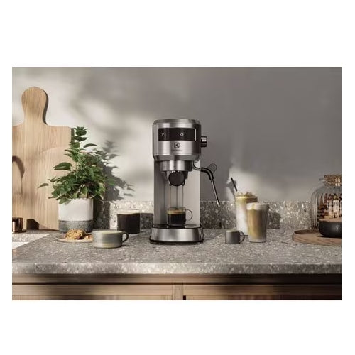 Electrolux E5EC1-50ST UltimateTaste 500 espresso coffee maker 1L