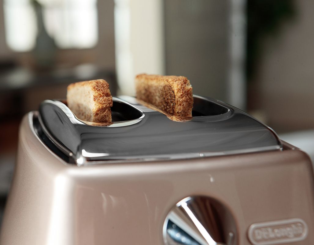 Delonghi CTOT2003 Icona Metallics Mesmerising 2 Slice Toaster