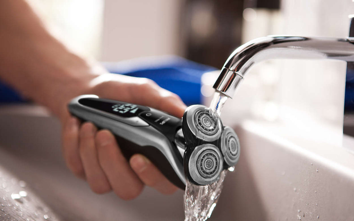 Philips S9751 Wet and Dry Electric Shaver